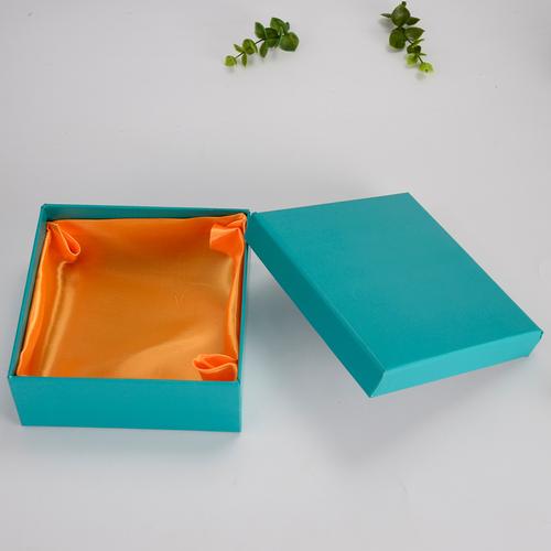 工厂批发 母亲节礼品包装盒 情人节礼物手提纸盒化妆品彩盒定.